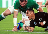 Aaron Smith celebrates scoring New Zealand's first try in World Cup quarter final against Ireland
