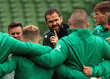 Andy Farrell talks to Ireland players ahead of 2021 summer international agianst Japan