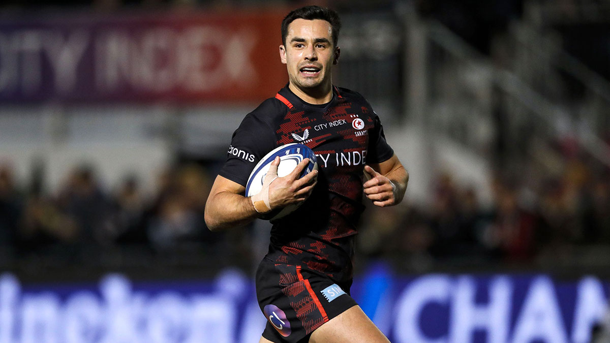 Alex Lozowski in action for Saracens v Lyon