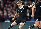 Damian McKenzie in action for New Zealand against England during 2024 Autumn Internationals