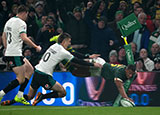 Damian Willemse scores a try for South Africa against Ireland in 2025 Autumn Internationals