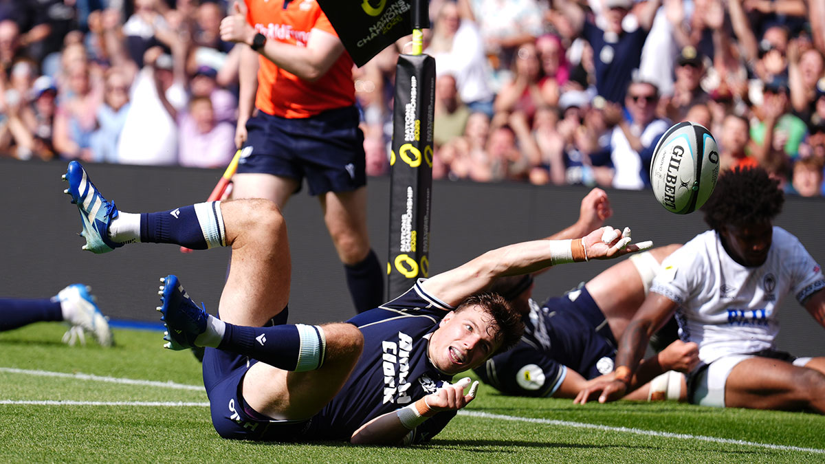 Jamie Dobie scores a try for Scotland against Fiji during 2026 Nations Championship