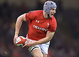 Jonathan Davies playing for Wales