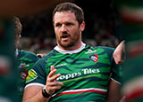 Julian Montoya gives team talk in May 2025 during Leicester Tigers v Newcastle Falcons match