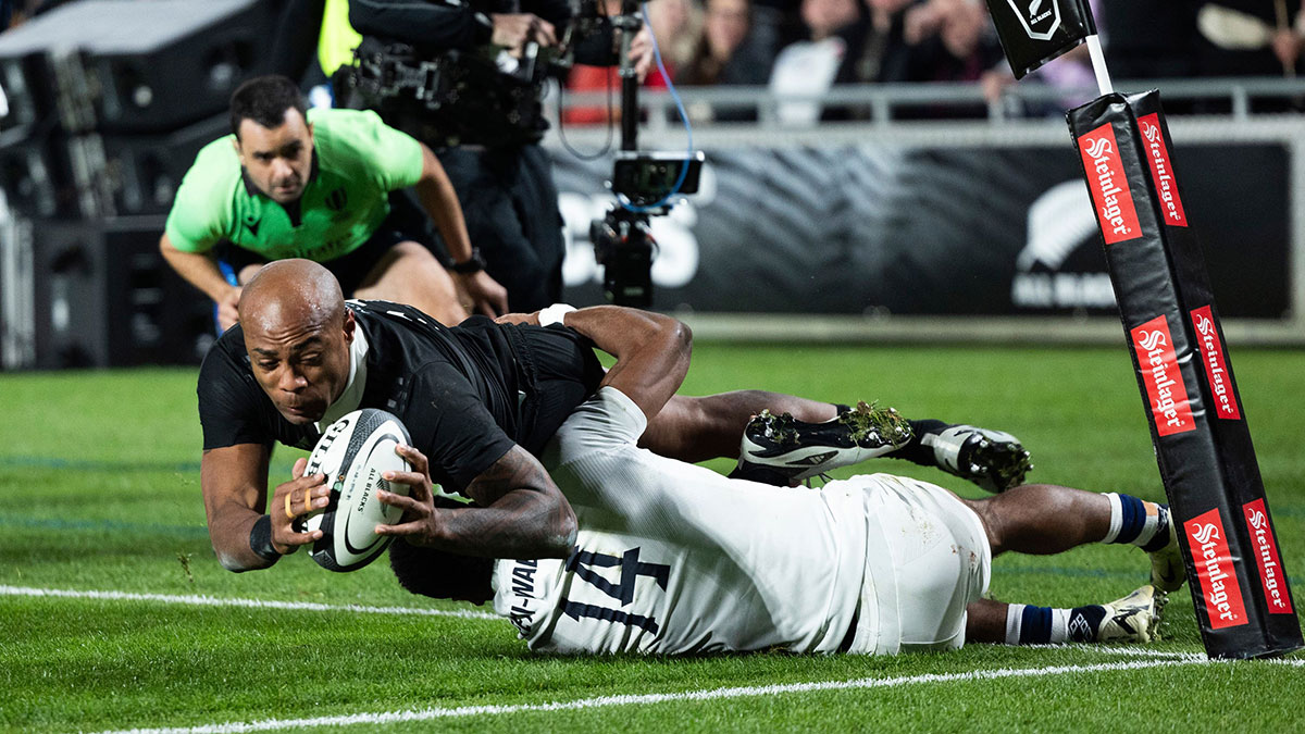 Mark Tele'a scores a try for New Zealand v England in 2024 summer internationals