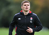 Owen Farrell training with England